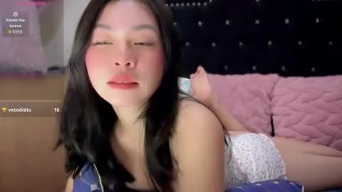 Holly online show from June 2026 10:39:02 AM