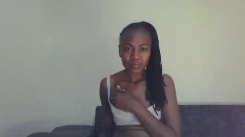 ALICIA online show from February 2025 10:34:02 PM