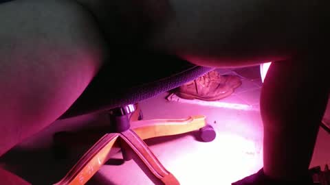 Snapshot of sxulx2c chatting on December 2024 09:51:01 AM sxulx2c online show from December 2024 09:51:01 AM