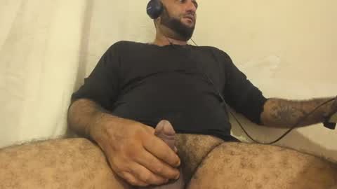 Snapshot of syd_achmed chatting on June 2026 05:28:01 AM Greg online show from June 2026 05:28:01 AM