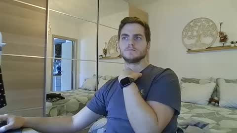 Snapshot of syl092 chatting on November 2025 02:05:02 PM syl092 online show from November 2025 02:05:02 PM