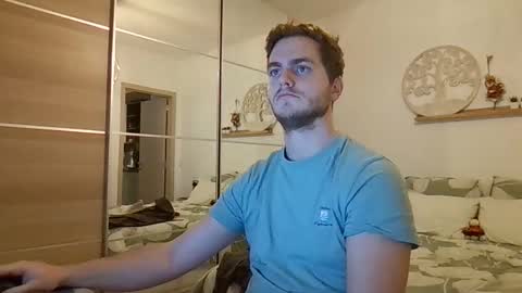 Snapshot of syl092 chatting on November 2025 05:02:01 PM syl092 online show from November 2025 05:02:01 PM