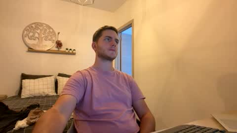 Snapshot of syl092 chatting on June 2026 04:23:01 PM syl092 online show from June 2026 04:23:01 PM
