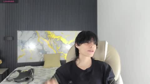 Snapshot of sylasfrost chatting on December 2025 07:21:02 PM sylasfrost online show from December 2025 07:21:02 PM