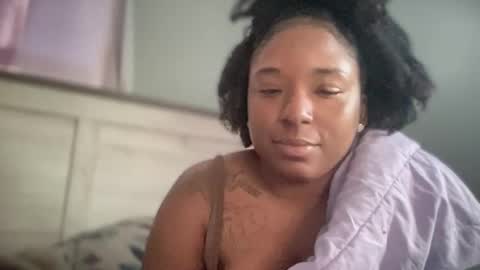 Sylena online show from January 2025 10:05:01 PM