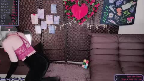 Sylvie online show from February 2025 10:10:02 PM