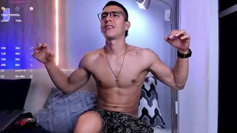 420 Forever online show from November 2025 03:20:01 AM