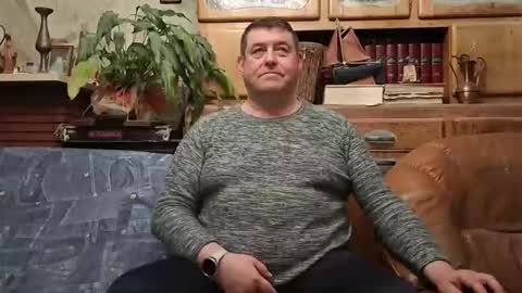 sympa_trique online show from November 2025 06:06:01 PM