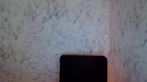 SyrenDixon online show from December 2025 08:47:01 PM