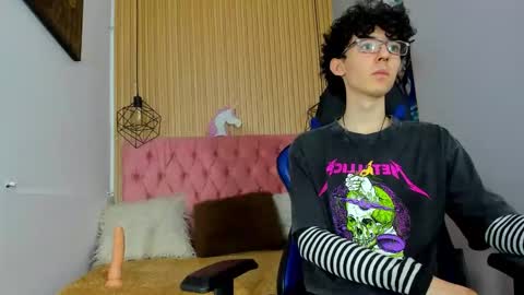 Syriussz online show from February 2026 07:17:02 PM