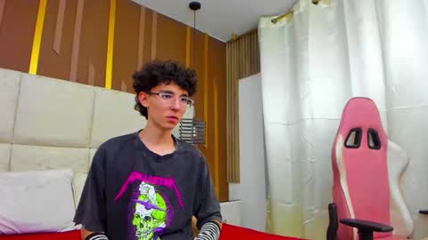 Syriussz online show from February 2026 02:11:01 AM