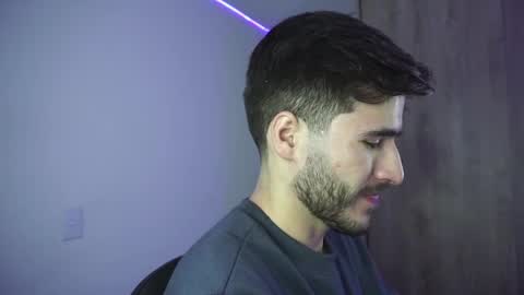 Snapshot of t0ny_wylie chatting on December 2024 11:11:02 AM t0ny_wylie online show from December 2024 11:11:02 AM