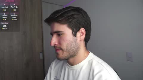 Snapshot of t0ny_wylie chatting on February 2025 10:41:01 PM t0ny_wylie online show from February 2025 10:41:01 PM