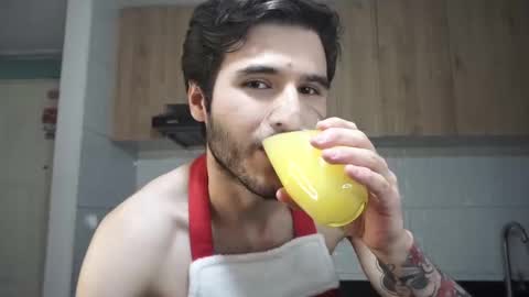 Snapshot of t0ny_wylie chatting on February 2025 08:21:01 PM t0ny_wylie online show from February 2025 08:21:01 PM