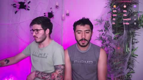 Snapshot of t0ny_wylie chatting on October 2025 09:14:02 PM t0ny_wylie online show from October 2025 09:14:02 PM