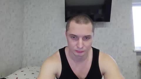 Snapshot of t30t chatting on November 2025 06:04:02 AM Den online show from November 2025 06:04:02 AM