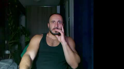 Huracane online show from November 2025 06:07:01 PM