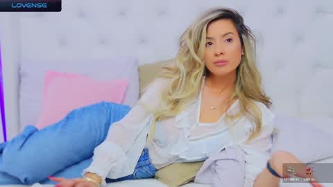 Snapshot of taahiraarabian chatting on December 2024 05:18:02 PM Arianna online show from December 2024 05:18:02 PM