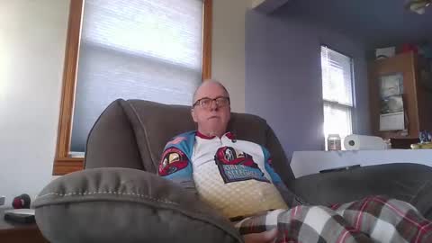 tacrunner66_ online show from February 2025 10:09:01 PM