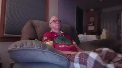 tacrunner66_ online show from October 2025 02:34:01 AM