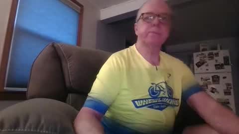 tacrunner66_ online show from November 2025 03:10:02 PM