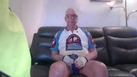 tacrunner66_ online show from May 2026 01:52:02 PM