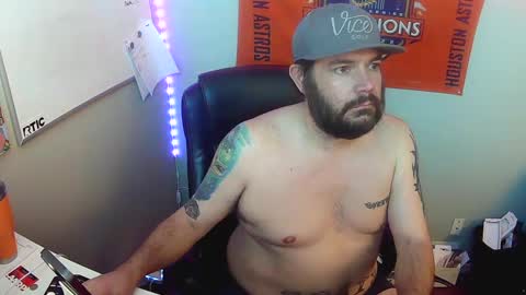 TaintNuzzler online show from February 2025 09:42:01 AM