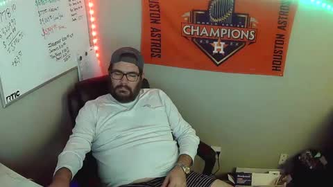 TaintNuzzler online show from February 2025 12:46:01 AM