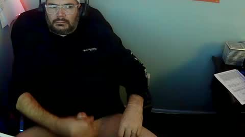 TaintNuzzler online show from February 2025 12:19:02 AM