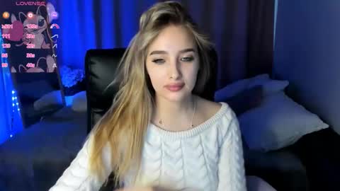 Taisia online show from February 2026 08:55:02 AM