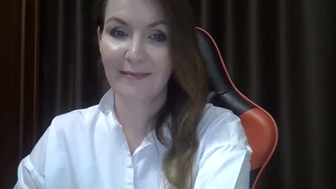 Snapshot of taisialucky77 chatting on October 2025 06:45:02 PM taisialucky77 online show from October 2025 06:45:02 PM