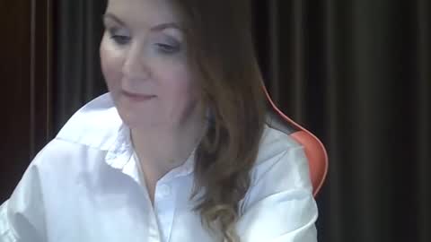 Snapshot of taisialucky77 chatting on December 2025 04:59:02 PM taisialucky77 online show from December 2025 04:59:02 PM