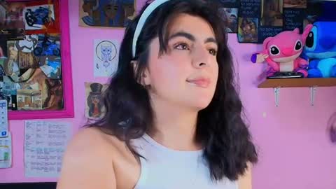 Snapshot of talejaaa chatting on July 2026 12:53:02 AM Taleja 100 Manitos Arriba online show from July 2026 12:53:02 AM