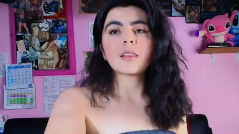 Snapshot of talejaaa chatting on July 2026 08:51:01 PM Taleja 100 Manitos Arriba online show from July 2026 08:51:01 PM