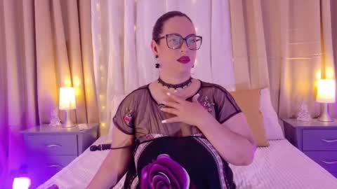 Snapshot of talianavega1 chatting on May 2026 10:06:02 PM Tali online show from May 2026 10:06:02 PM