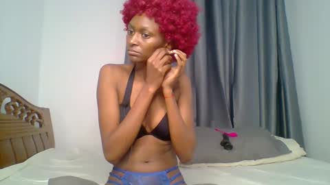 Snapshot of talisha_smiley chatting on May 2026 07:39:01 AM talisha smiles online show from May 2026 07:39:01 AM