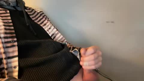 Snapshot of talkinjazz chatting on October 2025 04:57:02 PM talkinjazz online show from October 2025 04:57:02 PM