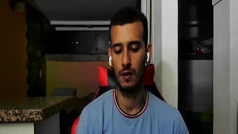talktome4 online show from August 2026 02:33:02 AM