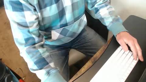 tallguy4unow online show from March 2026 09:42:01 PM