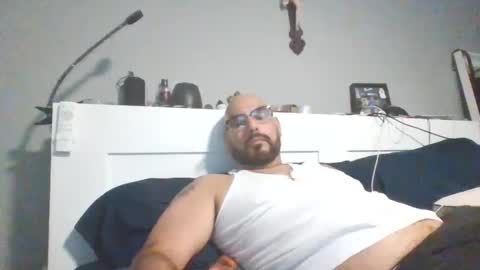 talllatino310 online show from October 2025 11:26:02 PM