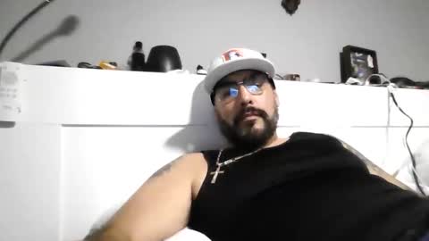 talllatino310 online show from December 2025 05:39:02 AM