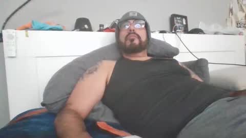 talllatino310 online show from February 2026 10:15:01 PM