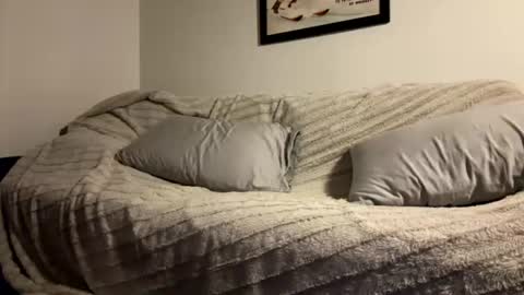 Snapshot of tallmanplaytime chatting on July 2026 09:58:02 AM Tall Bored Horny - Cumshot online show from July 2026 09:58:02 AM