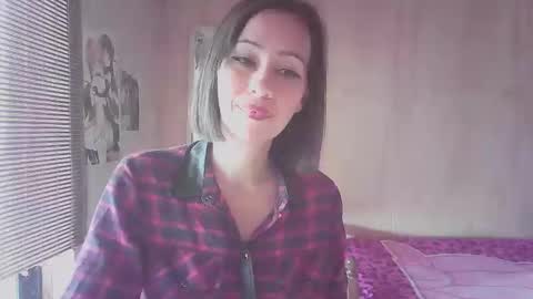 Tallulah online show from November 2025 08:08:02 PM