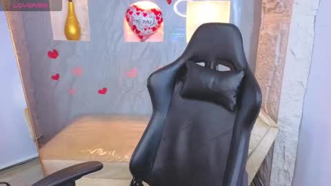 tamako_kitty_b online show from February 2026 04:00:01 AM