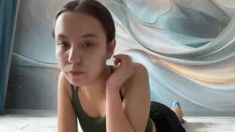 Lina online show from June 2026 12:04:01 PM