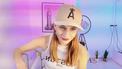 Snapshot of tamara_slimx chatting on January 2025 11:27:02 PM Tamara online show from January 2025 11:27:02 PM