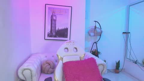 Snapshot of tamara_slimx chatting on January 2025 09:13:02 AM Tamara online show from January 2025 09:13:02 AM
