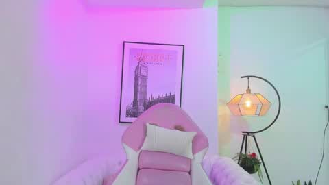 Snapshot of tamara_slimx chatting on February 2025 03:45:02 AM Tamara online show from February 2025 03:45:02 AM