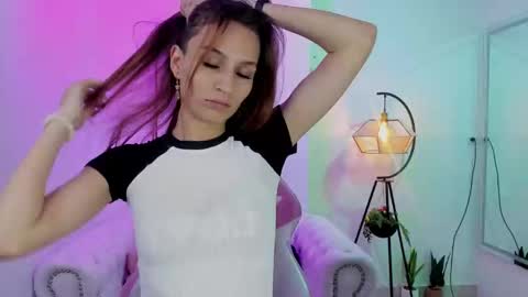 Snapshot of tamara_slimx chatting on March 2025 03:43:02 AM Tamara online show from March 2025 03:43:02 AM